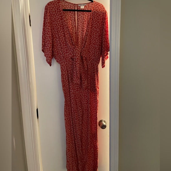 Olivaceous jumpsuit with tie front - Picture 2 of 4